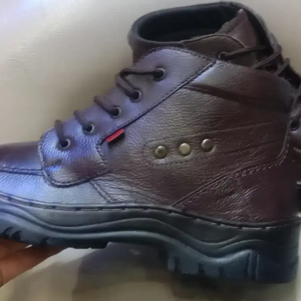 Sepatu Kickers kulit asli 100 % sepatu pria