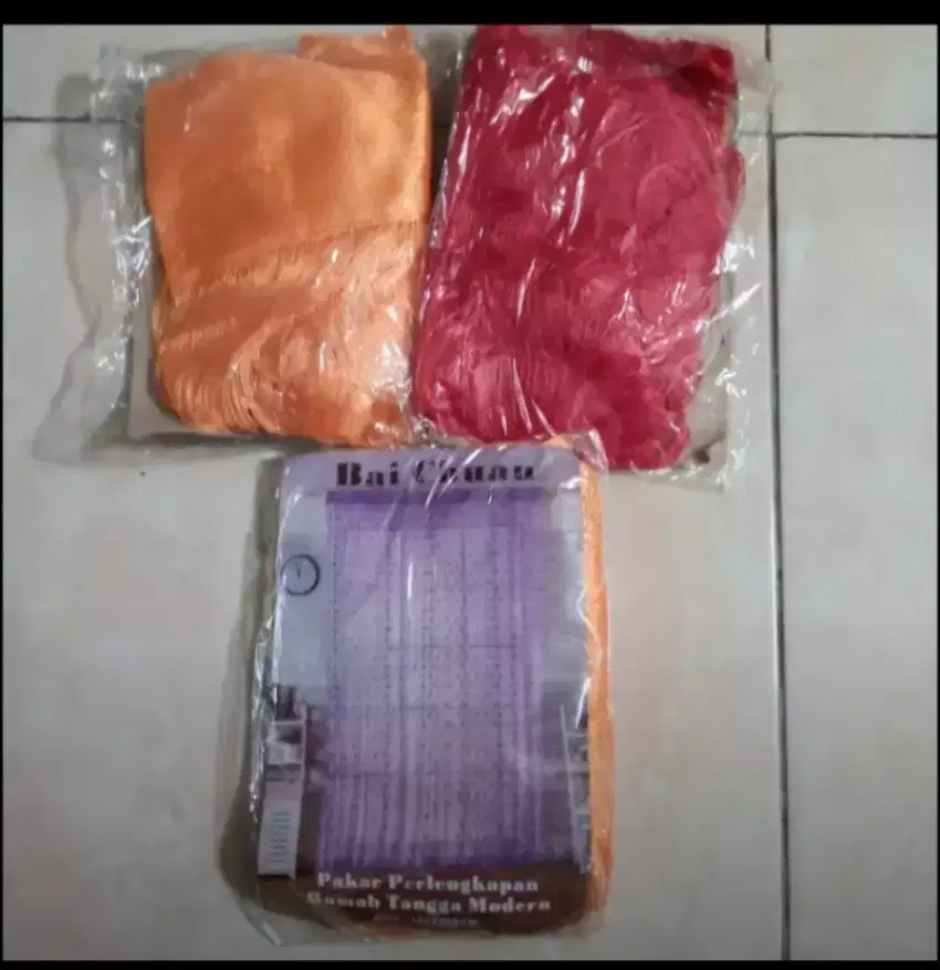 Tirai Selambu Gorden Benang Love 100x200cm Merah Orange
