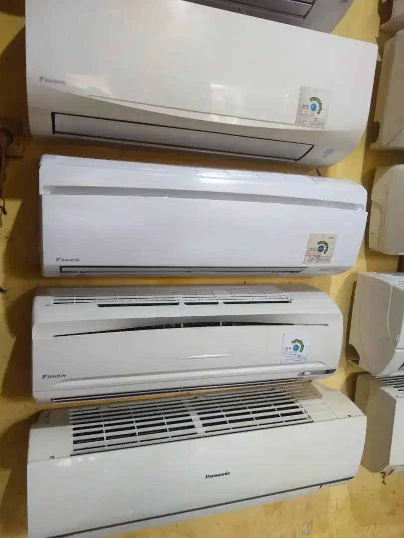 AC second panasonic Sharp