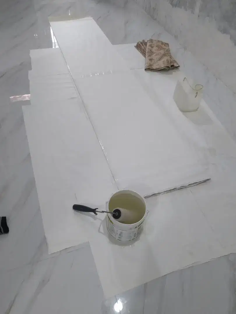 Sepecialis tukang pasang setiker