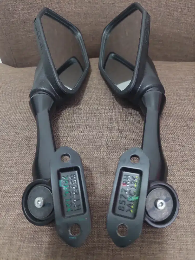 Spion kawaski ninja 250cc Original  2015