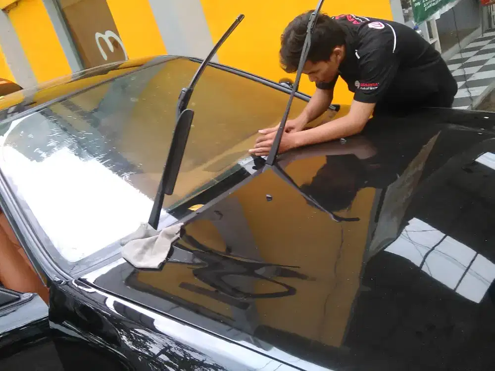 Ganti baru kaca film panggilan