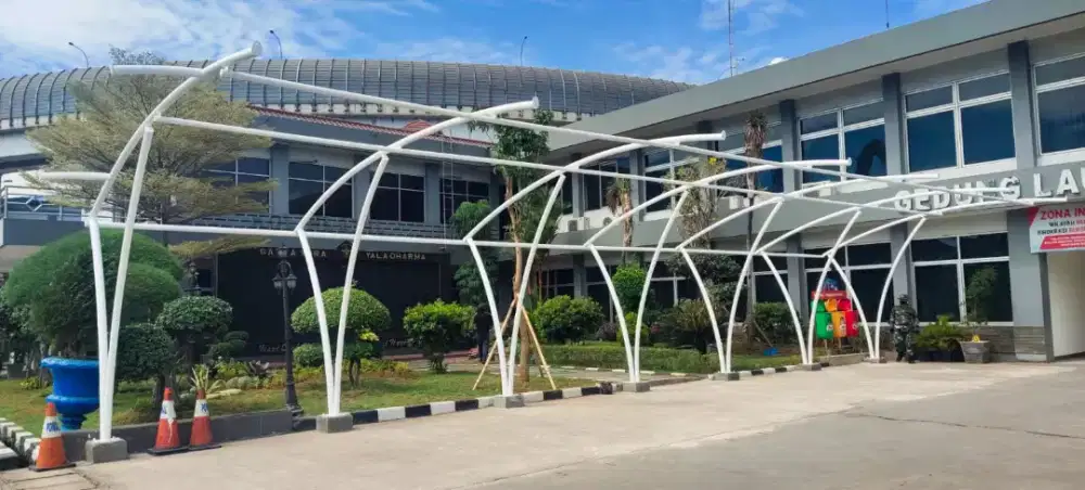 Pemasangan kanopi membran