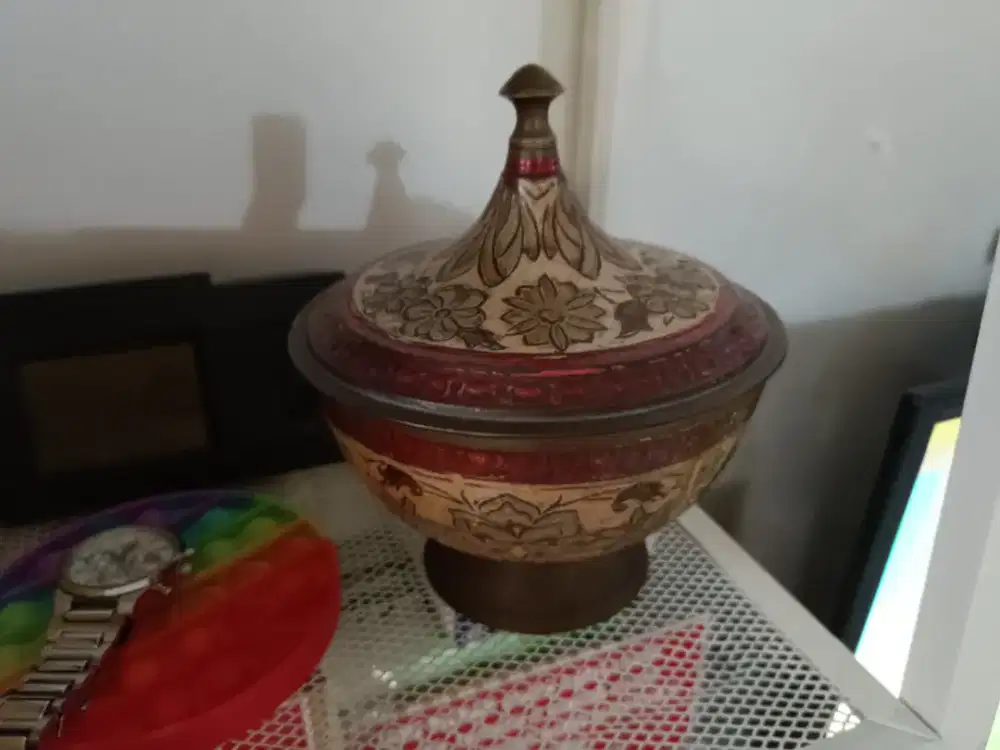 wadah kuningan antik