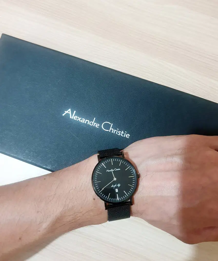 Jam Tangan Alexandre Christie Original, Warna Hitam Mulus Seperti Baru