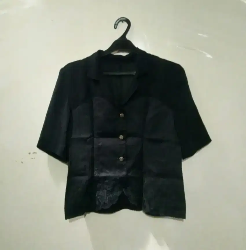 Vintage black top women