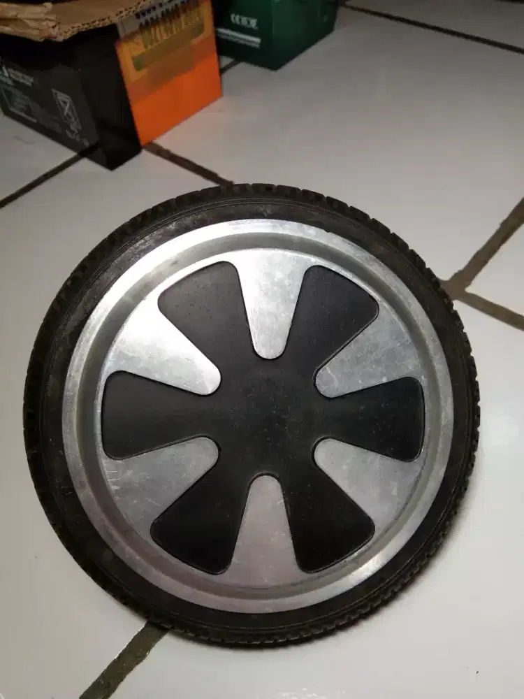 Roda dinamo Hoverboard bldc 6,5 ( +/- 16 cm ) 36 volt. 350 watt.