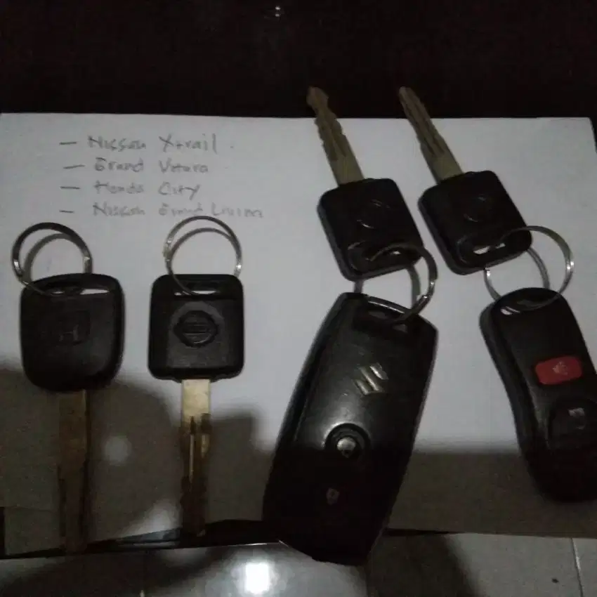 Kunci dan remote mobil nissan, honda, suzuki
