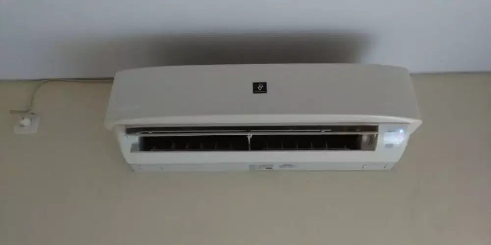 jual beli ac baru bekas berbagai merk & ukuran WA saja ya lebih jelas