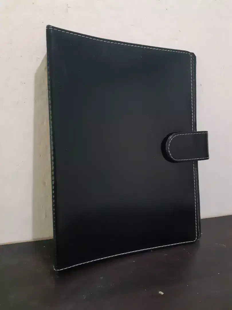 BINDER HITAM POLOS TEBAL BAHAN KULIT SINTETIS