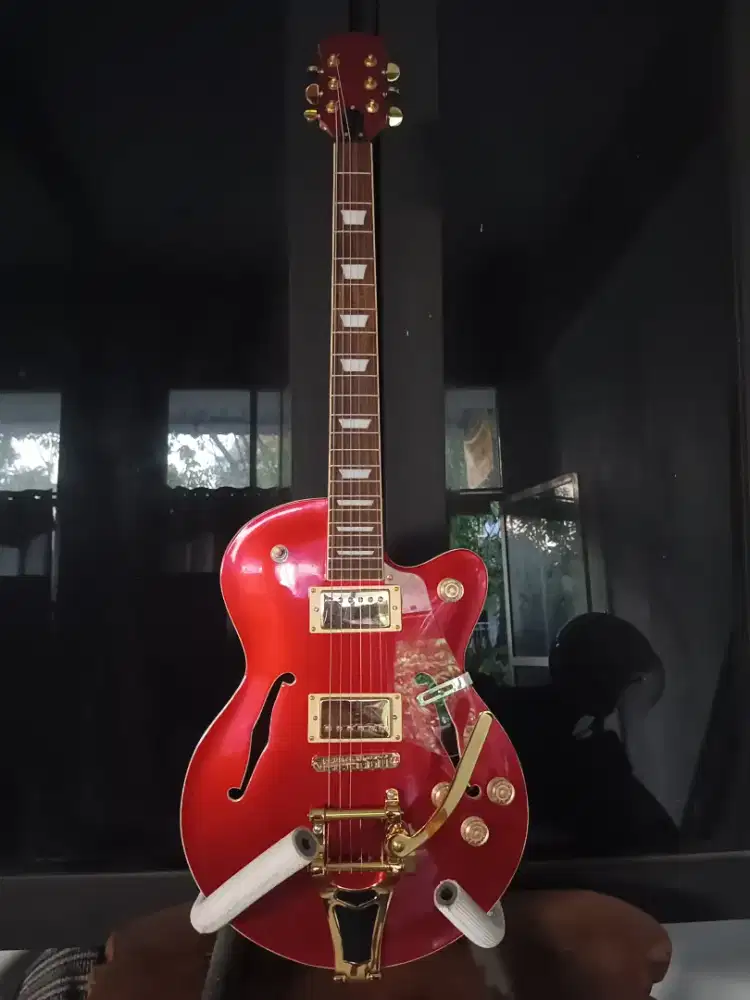 Gitar gretsch  keren banget hanya 1 sedunia