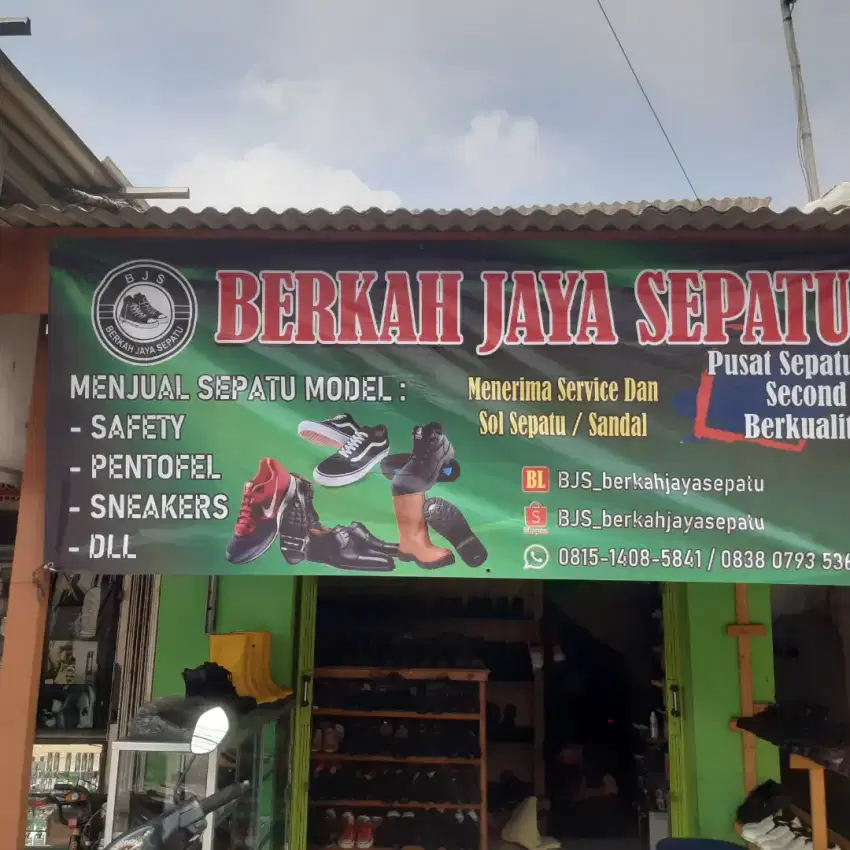 SEPATU SAFETY BEKAS