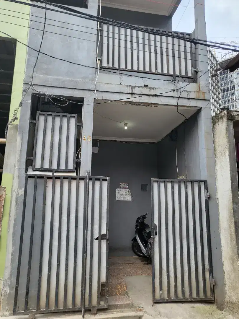 Di jual Kos kosan 8 kamar