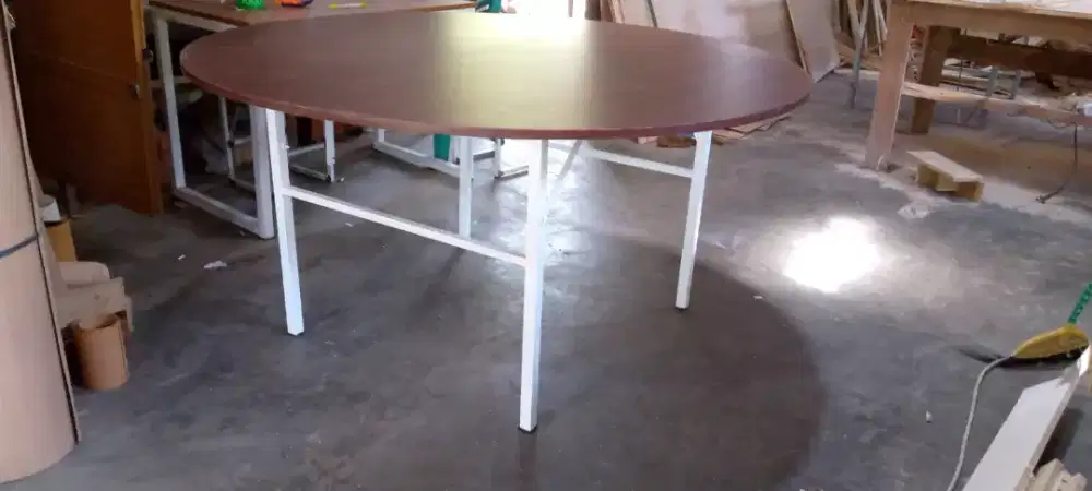 Meja makan bulat bundar Diameter 150/75