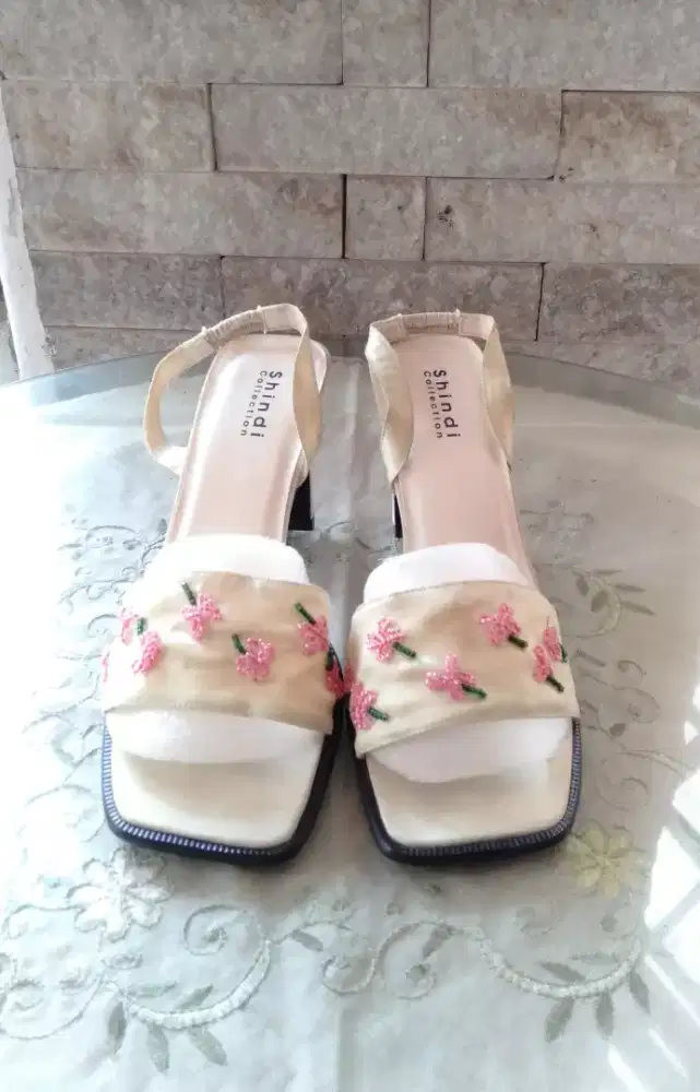 Sepatu pesta Shindi Collection(Exclusive design)