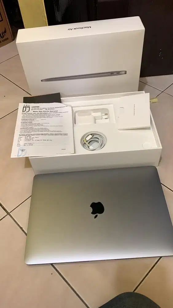 Diterima laptop / macbook segala kondisi ( bisa servise )