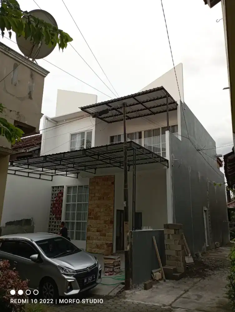 KONTRAKTOR PEMBORONG BANGUNAN DAN FURNITURE