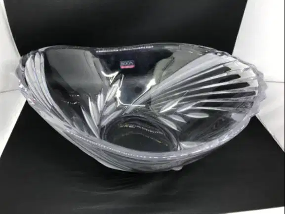 Mangkok-Bowl kaca Soga Art in Glass Japan