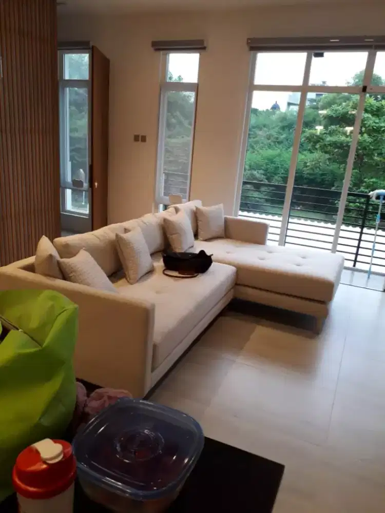 Reparasi sofa panggilan ganti bahan kain/kulit sejabodetabek