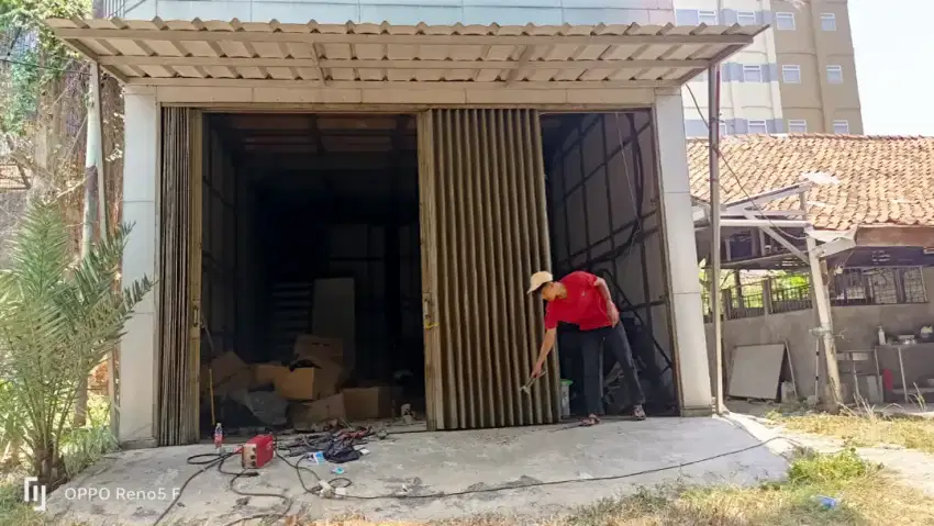 Service rolling door cikarang