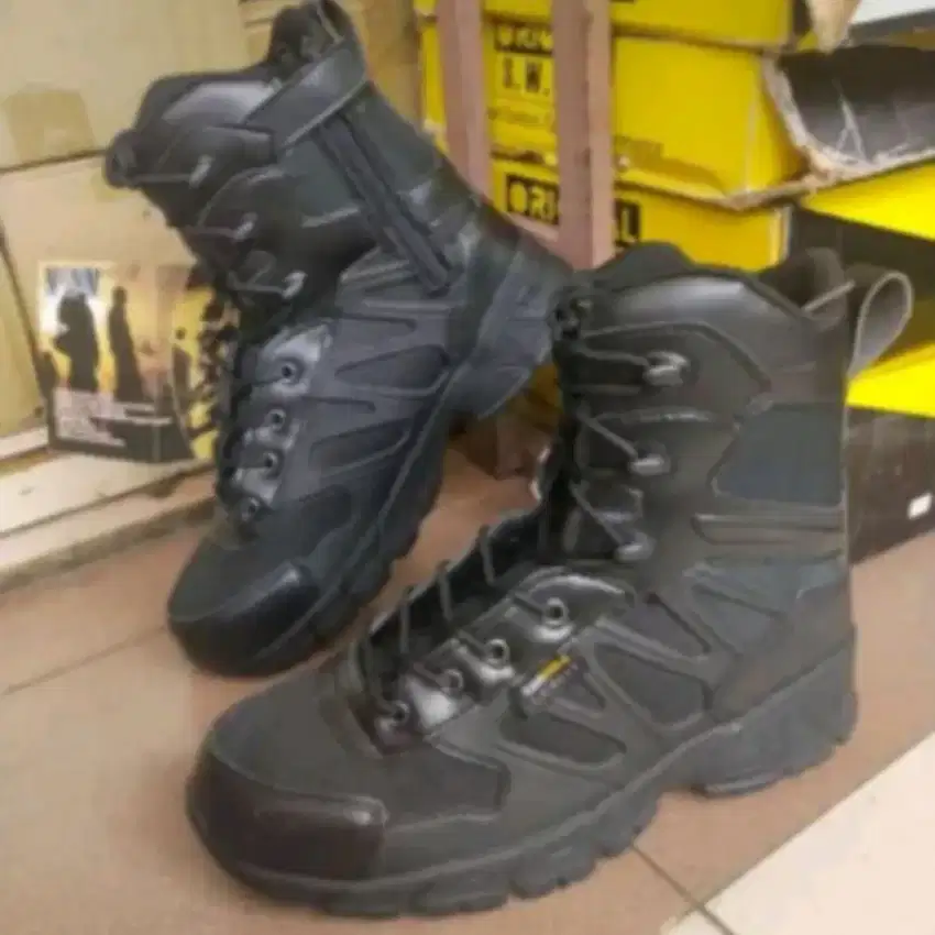 Sepatu Tactical Outdoor Mgnum bisa kirim dgc