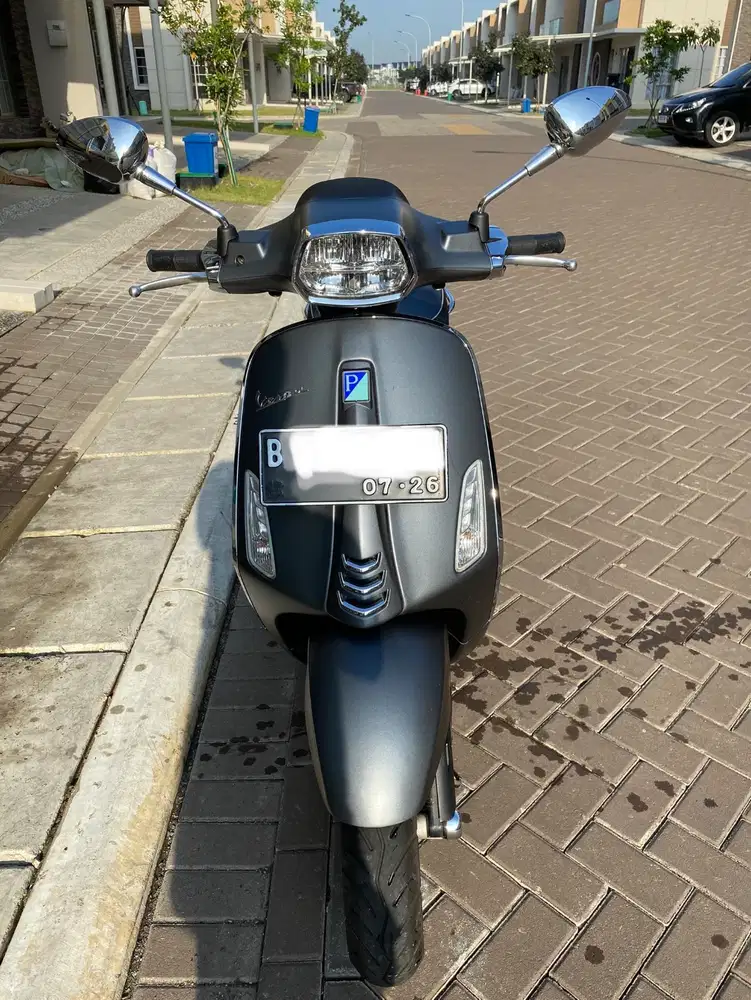 Vespa Sprint iget ABS 150 Grey Titanio