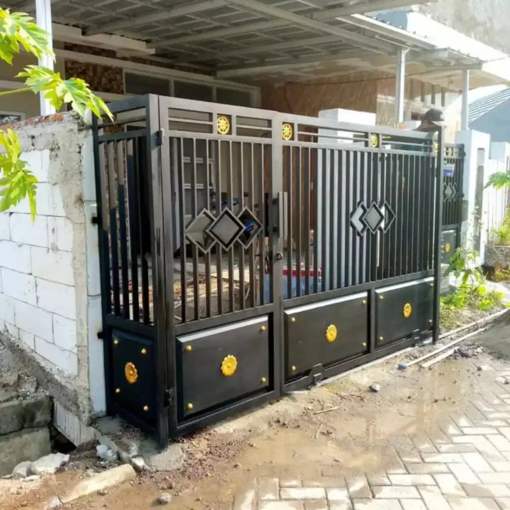 Pintu gerbang,dan pagar Minimalis