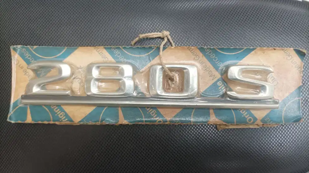 Trunk Badge Emblem Mercedes 280S