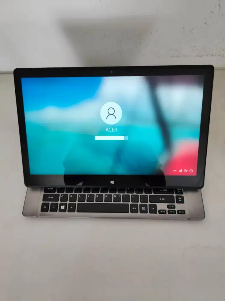 Laptop Acer Aspire R7 i5 Termurah