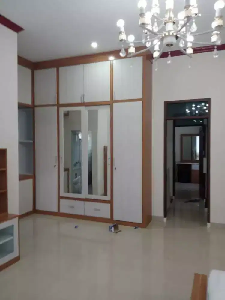 Lemari pakaian costom 88