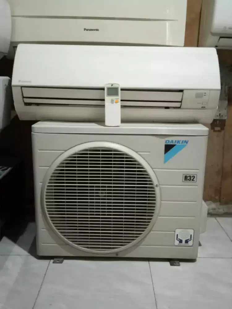 Tersedia Daikin R32 3/4 pk 1pk dan 1setengah pk