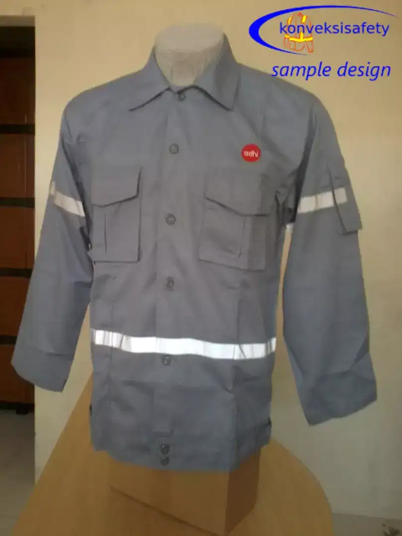 Kemeja kerja staff dan lapangan