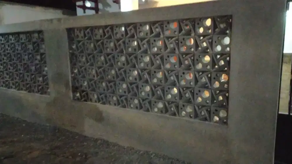 Roster beton minimalis