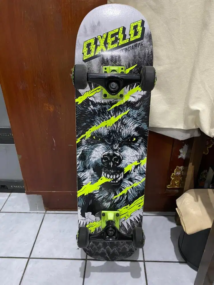 Skateboard OXELO Wolf Green