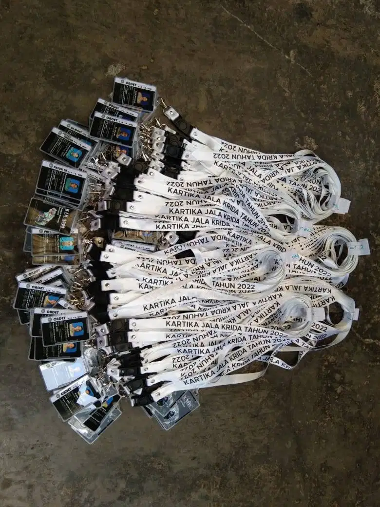 Souvenir Tali Lanyard Tali ID Card Gantungan Kunci Sablon Print Custom
