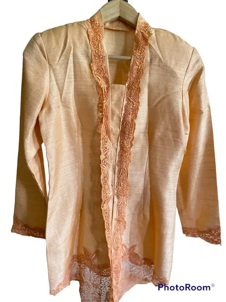 Kebaya Oranye preloved