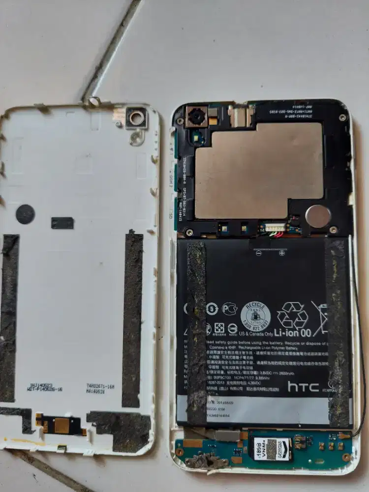 Jual apa ada nya aj 450 MERK HTC minus flexsibel + konektor cas ga ada