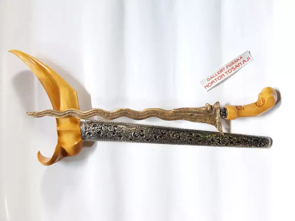 Keris Antik Nagokuningan