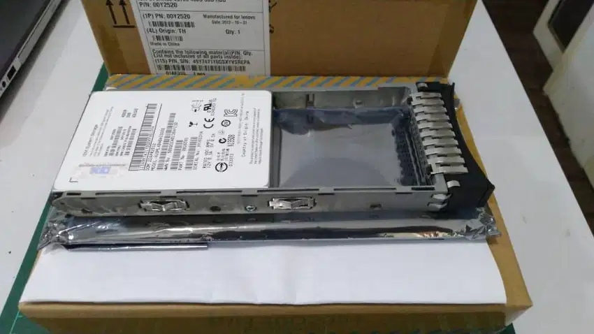 Jual Rugi IBM 400 GB 2.5 Inch 6GB SAS SSD, ada 4 unit, Baru!