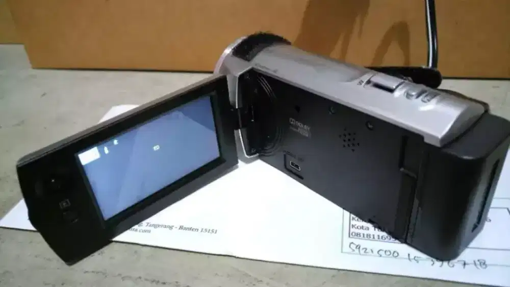 Sony cx 220e wideangle 32x Zoom HDR fullset