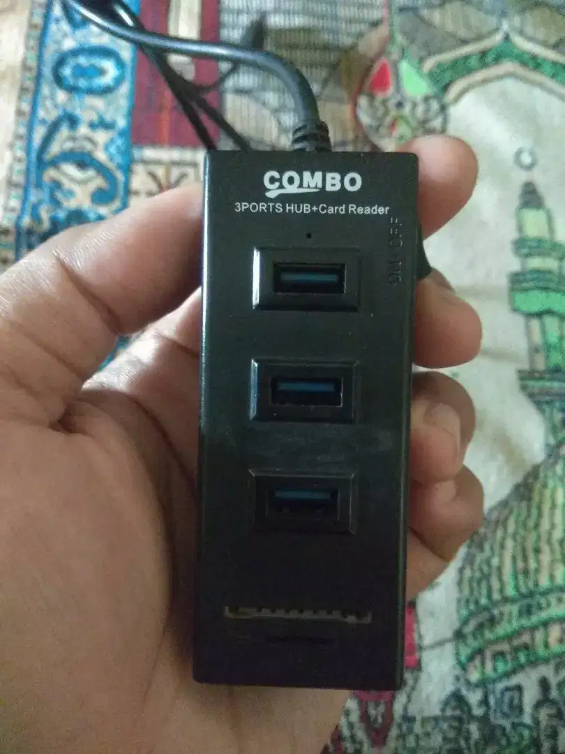 USB HUB Nominus jarang di pakai