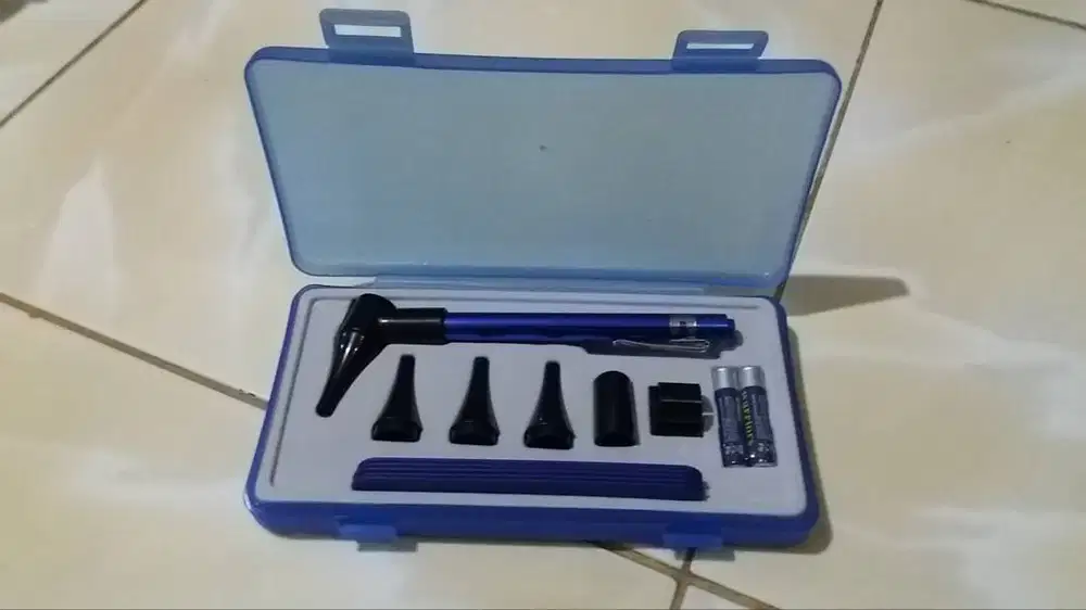Otoscope untuk THT (bonus tong spatel)