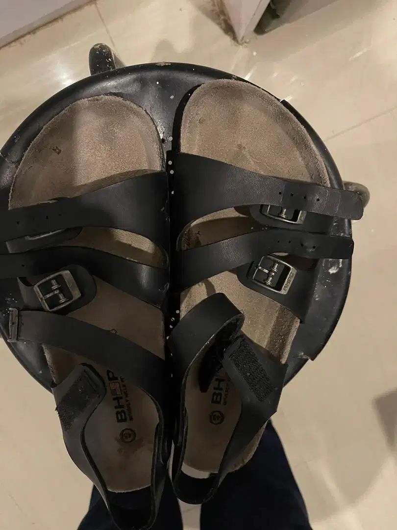 Sandal BHPC ORIGINAL size 45