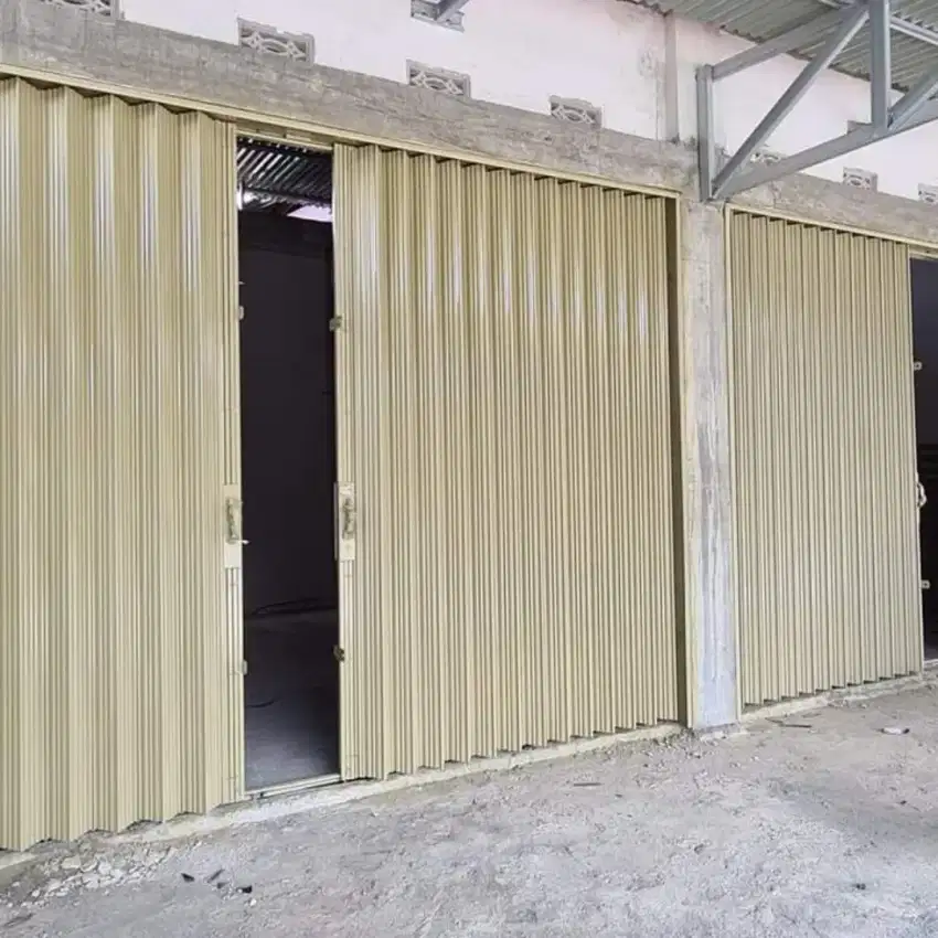 Pintu warung rolling door follding gate