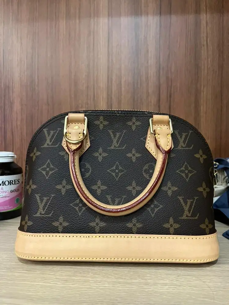 Louis Vuitton Alma Bb 2022 Fashion Wanita 911349036