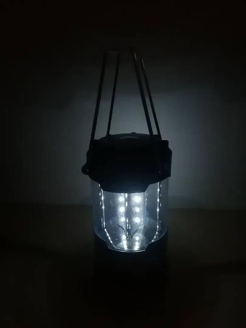 Lampu petromak LED