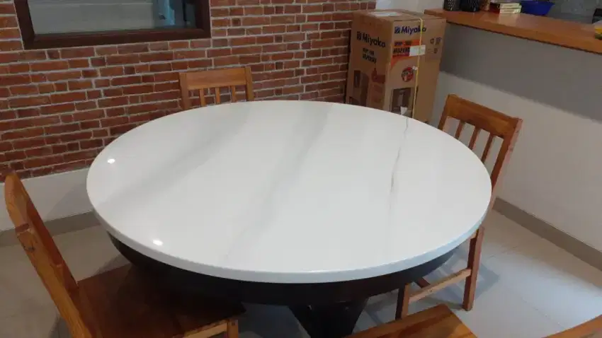 Top Table Solid Surface