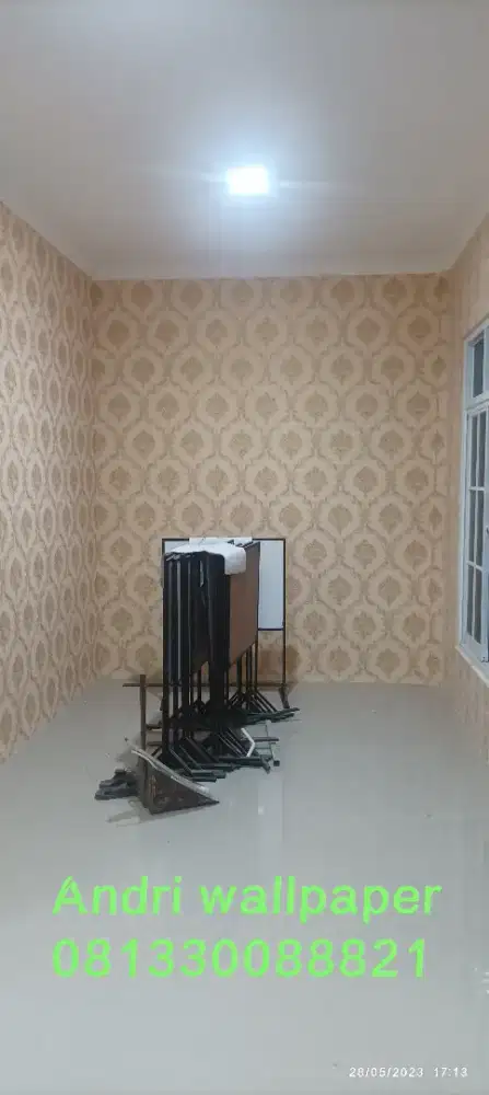 Wallpaper dinding vinyl