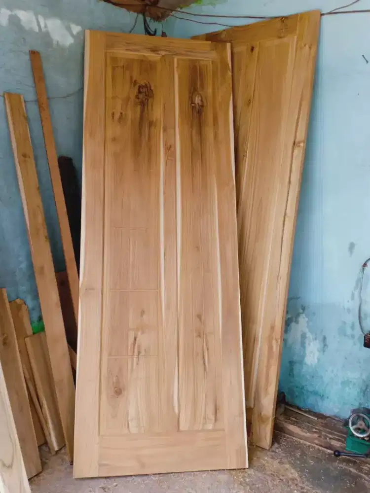 Pintu kayu jati.. Minimalis