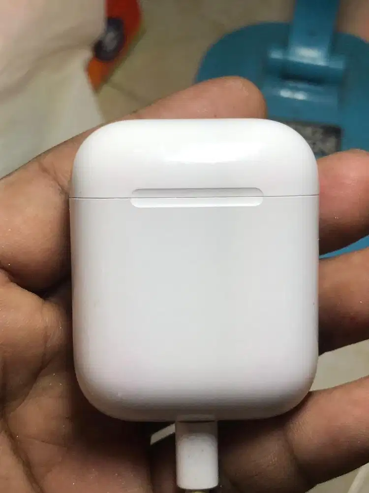 Apple Airpods 2nd Charging case